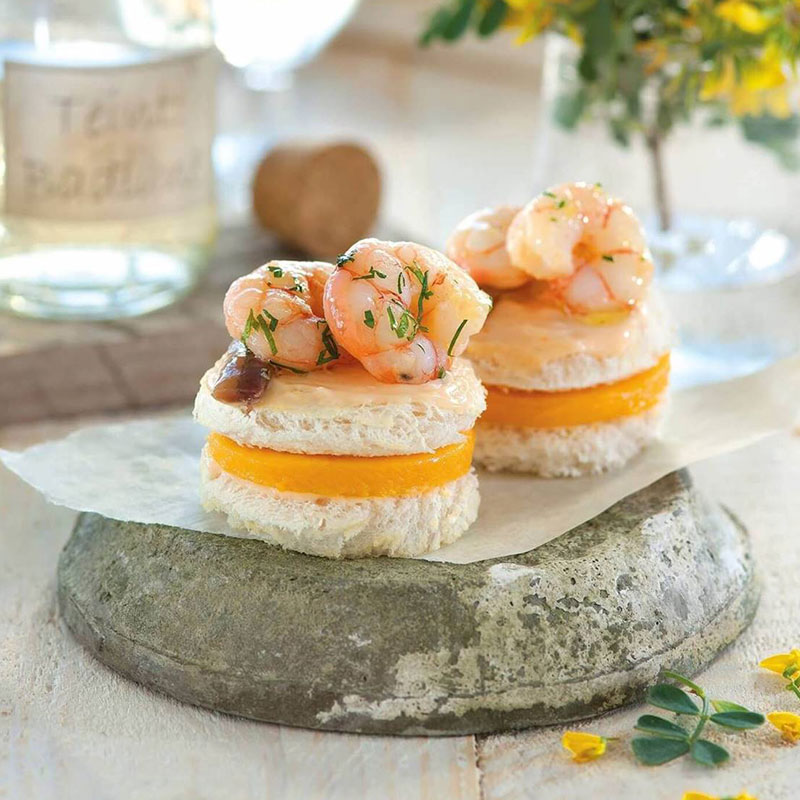 Free HTML5 Bootstrap Template by FreeHTML5.co